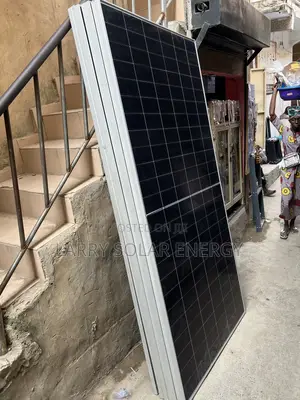 585w Original Bificial Jinko Solar Panel