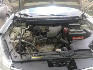 Nissan Rogue 2012 Silver