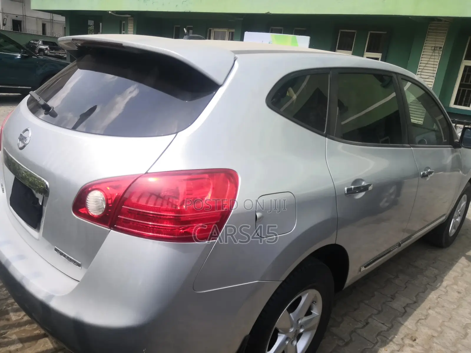Nissan Rogue 2012 Silver