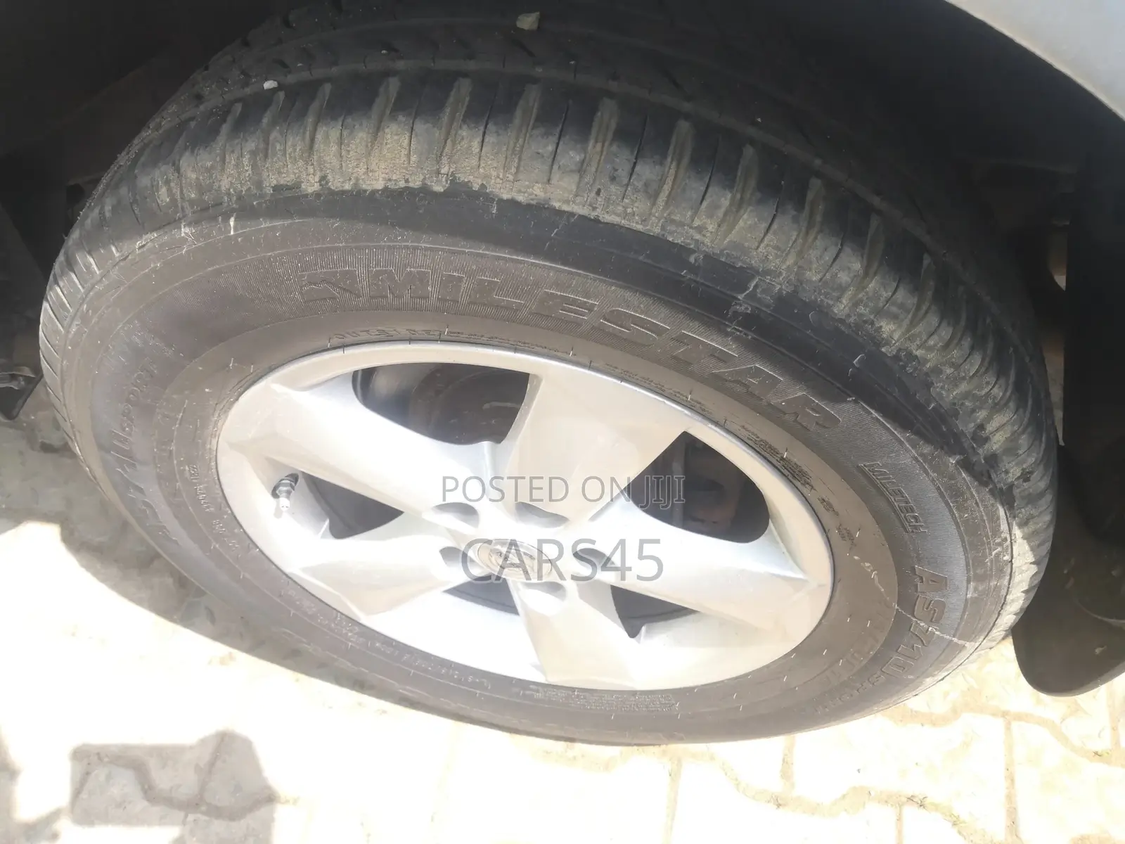 Nissan Rogue 2012 Silver