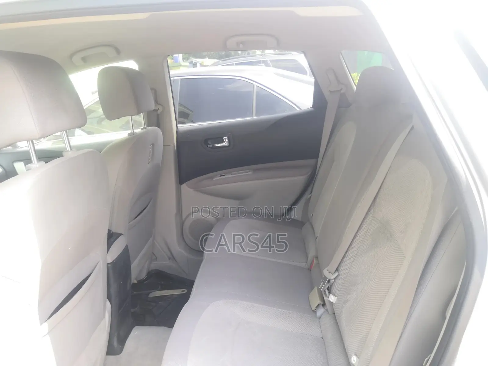Nissan Rogue 2012 Silver