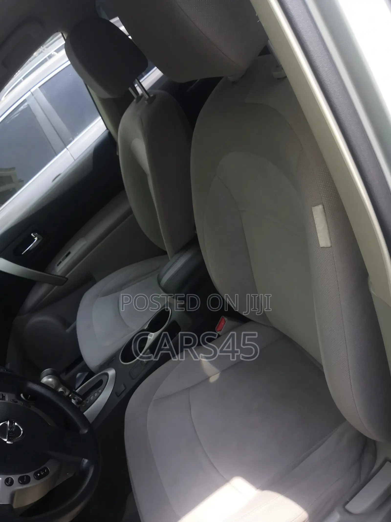 Nissan Rogue 2012 Silver