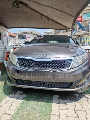 Kia Optima LX 4dr Sedan (2.4L 4cyl 6M) 2011 Gray