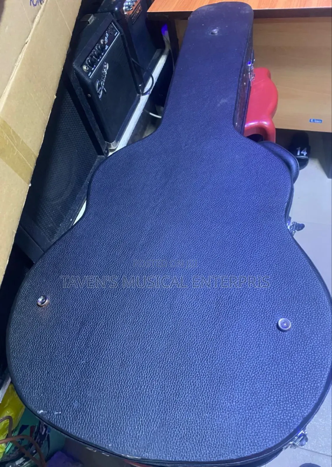 Acoustic Guitar Hard Case