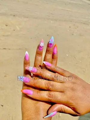 Gold Empire Nails