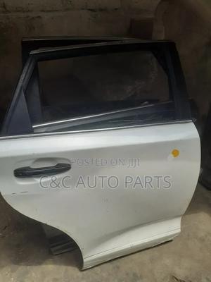 Toyota Venza Door 2012