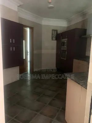 2bdrm Apartment in Kofo Abayomi for rent