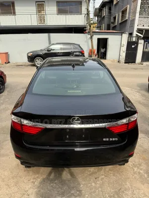 Lexus ES 2015 Black