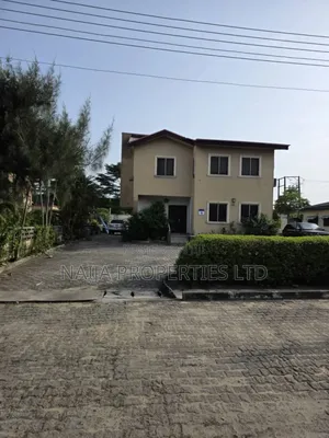 4bdrm Duplex in Off Freedom Way, Lekki Phase 1 for sale