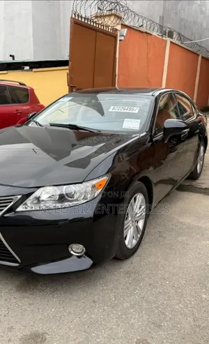 Lexus ES 2015 Black