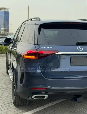 Mercedes-Benz GLE-Class GLE 450 4MATIC AWD 2025 Blue