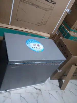 Solid Aeon 200 Litre Freezer – Non-Corrosive Body
