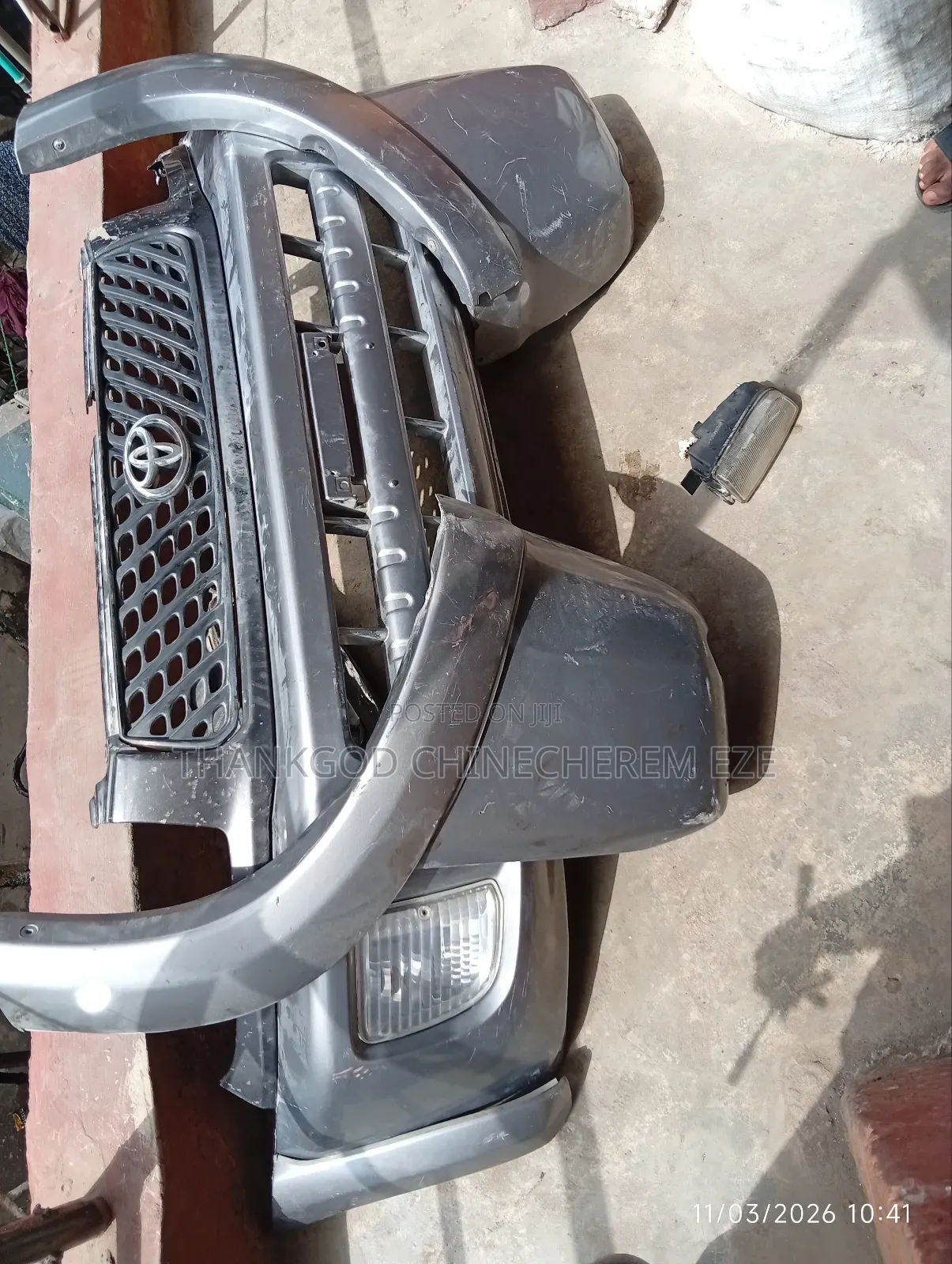 Complete Front and Back Bumper Rav4 2002 Model With Padded Is Availabl