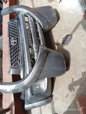 Complete Front and Back Bumper Rav4 2002 Model With Padded Is Availabl