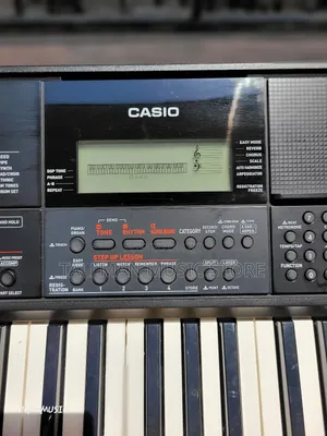 Casio Ct-X700