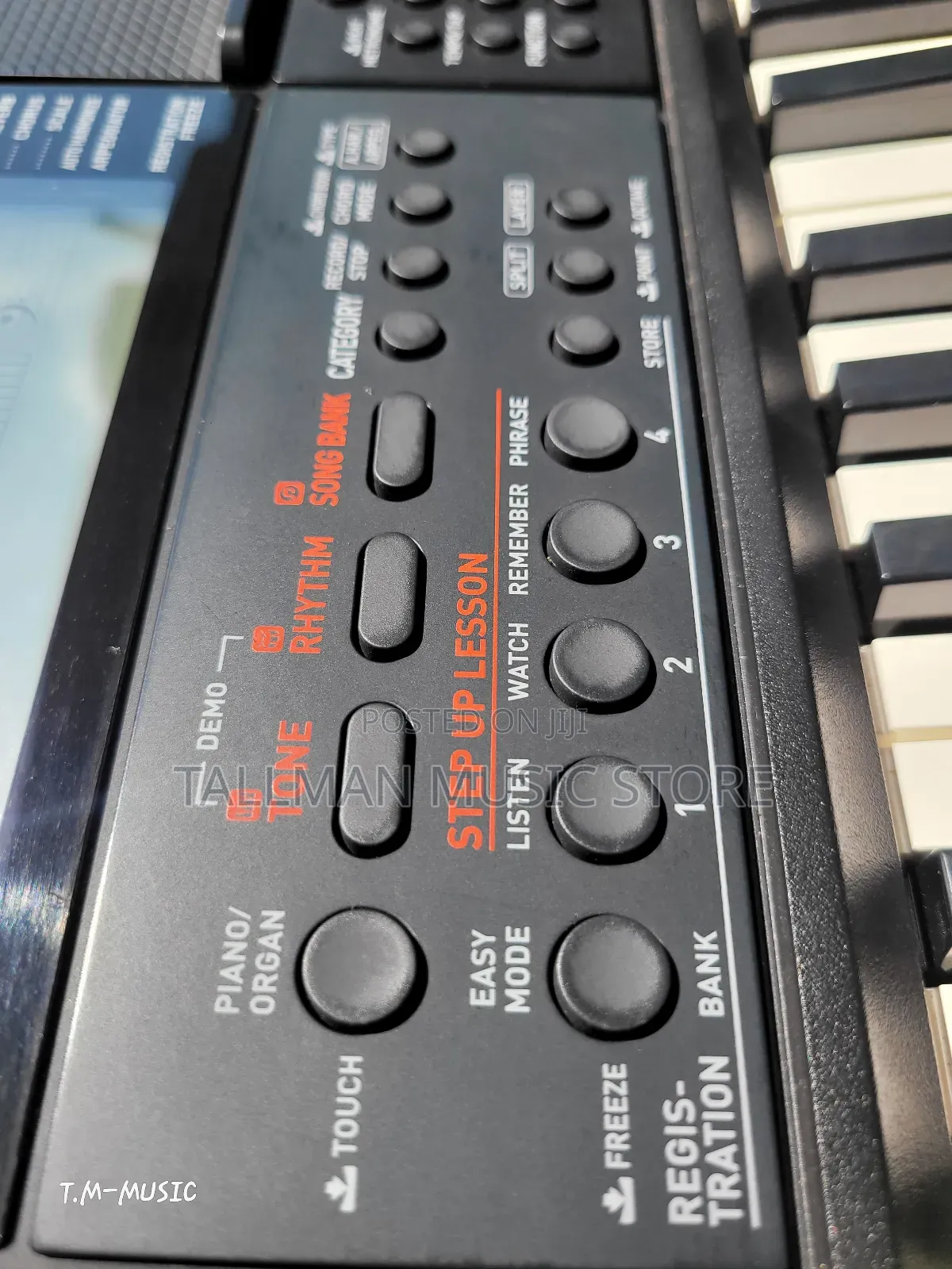 Casio Ct-X700