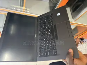 Laptop Dell Latitude 5400 8GB Intel Core i7 SSD 256GB
