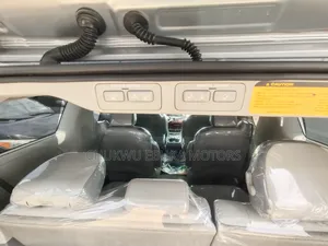 Toyota Sienna Limited 7 Passenger 2012 Silver