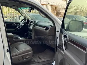 Lexus GX 460 Base 2014 White