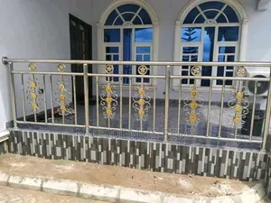 Femfem Railings