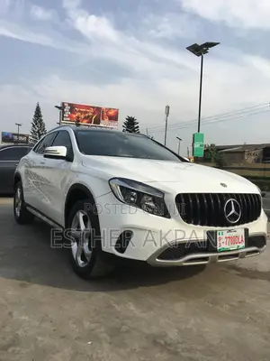 Mercedes-Benz GLA 250 2019 White