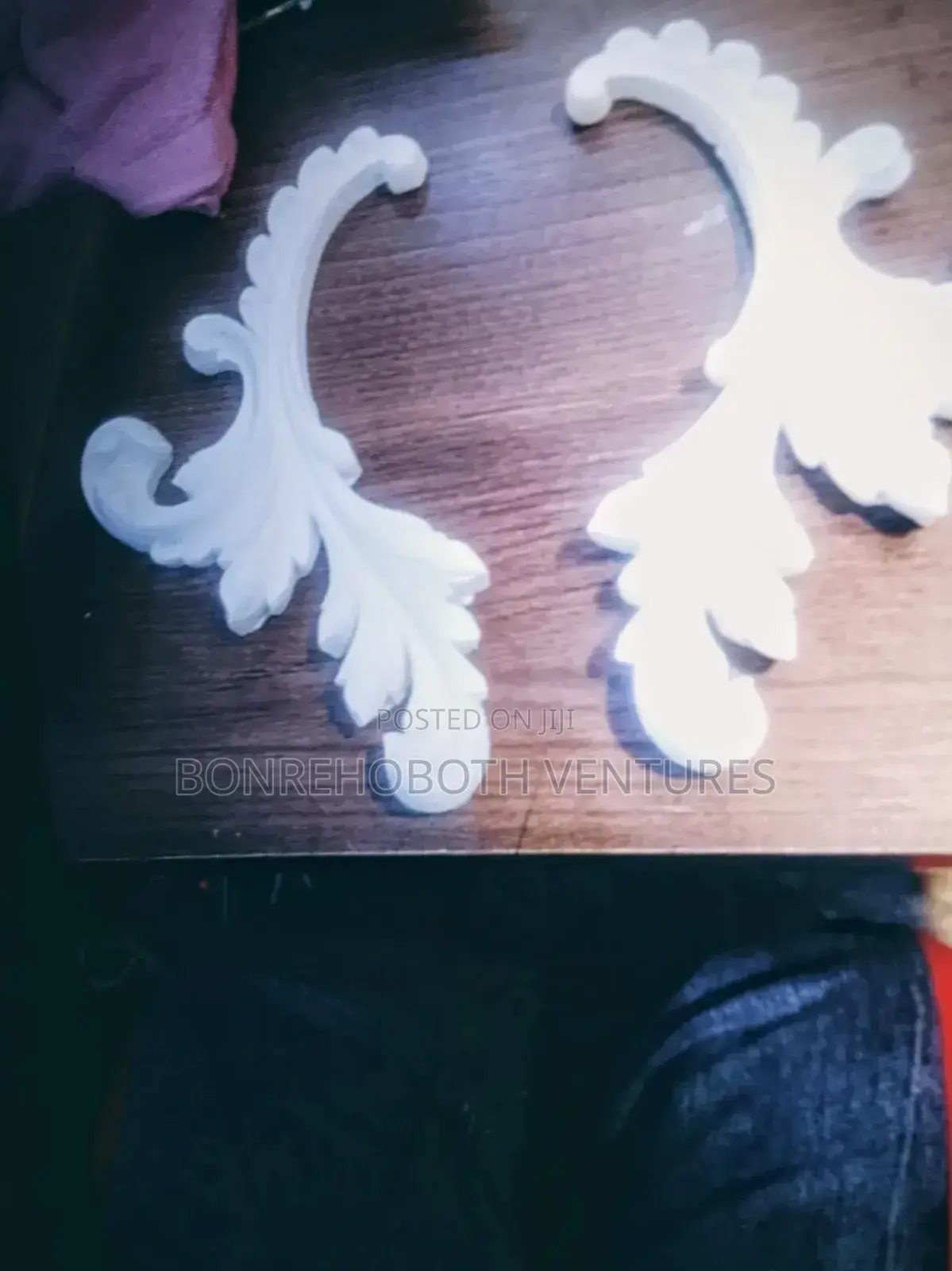 Corner Molding Ornaments