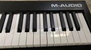 M Audio Keystation 88 Mk3 Midi Controller Keyboard Black