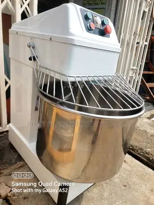 High Quality Spiral Mixer Half Bag 60liter 25kg