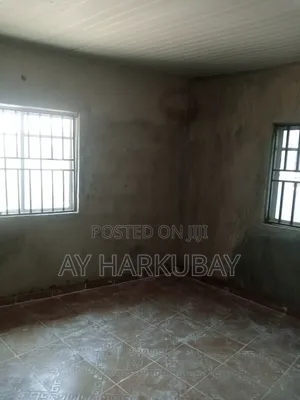 Mini Flat in Onidogbo Town, Aiyeteju for rent