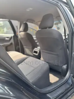 Toyota Camry LE 4dr Sedan (2.5L 4cyl 6A) 2015 Blue
