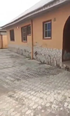 1bdrm Block of Flats in In Good Location, Igando / Ikotun/Igando
