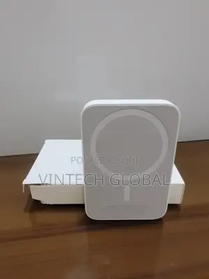 Apple Magnetic Battery Pack