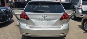 Toyota Venza LE 4dr Wagon AWD (3.5L 6cyl 6A) 2014 Silver