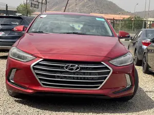Hyundai Elantra Limited Sedan FWD (2.0L 4cyl 6A) 2017 Red