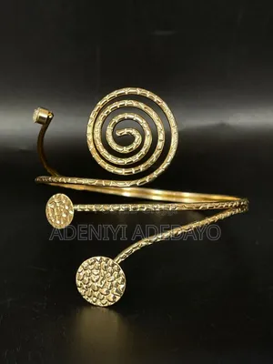 Chunky Bangle That Gives You That Boss Babe Look
