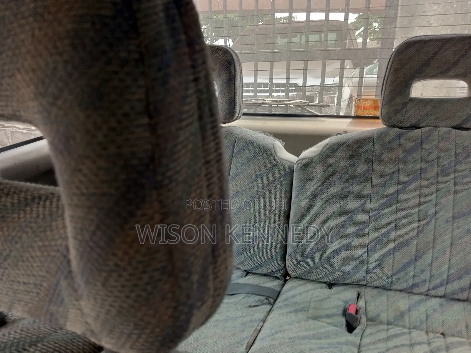 Mitsubishi Space Gear 2003 Red