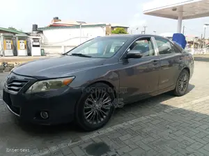 Toyota Camry 2008 Gray