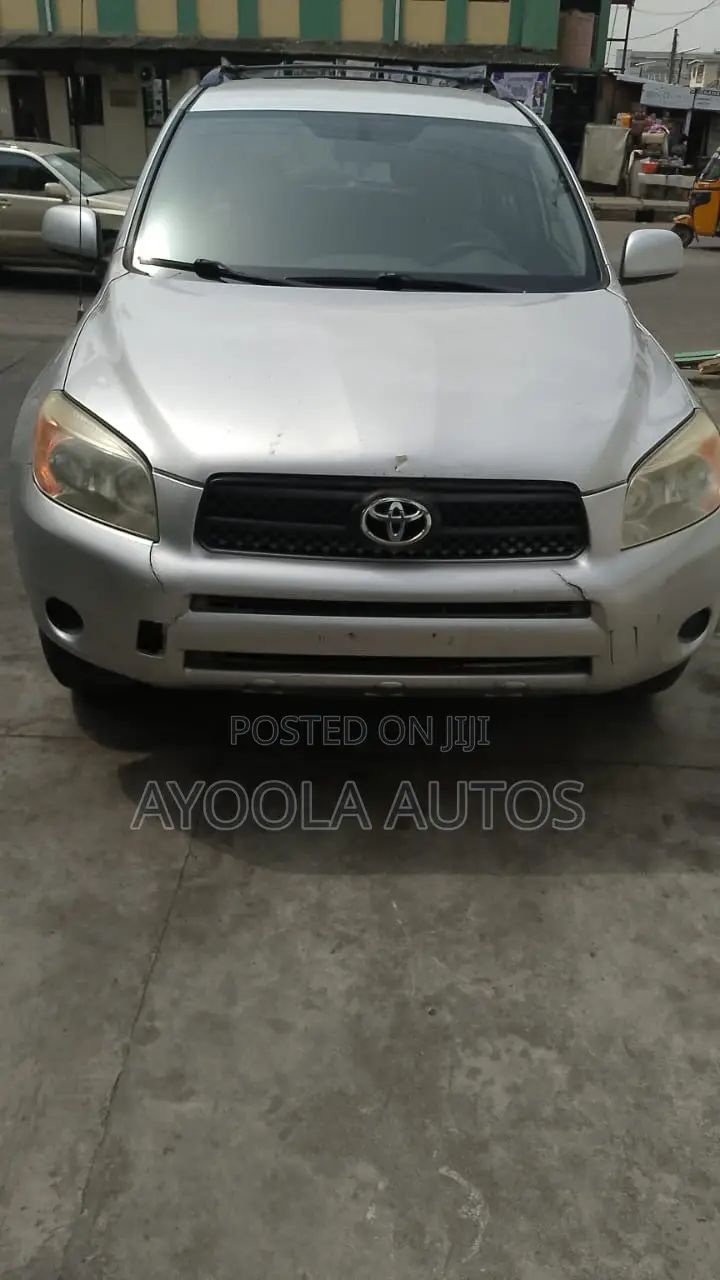 Toyota RAV4 2008 Silver