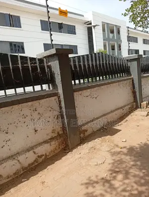 3bdrm Block of Flats in 16 Units, Jabi for rent