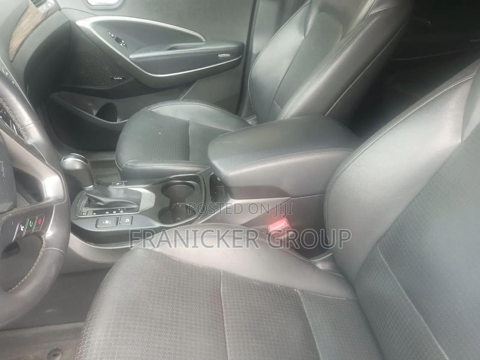 Hyundai Santa Fe 2013 White