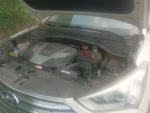 Hyundai Santa Fe 2013 White