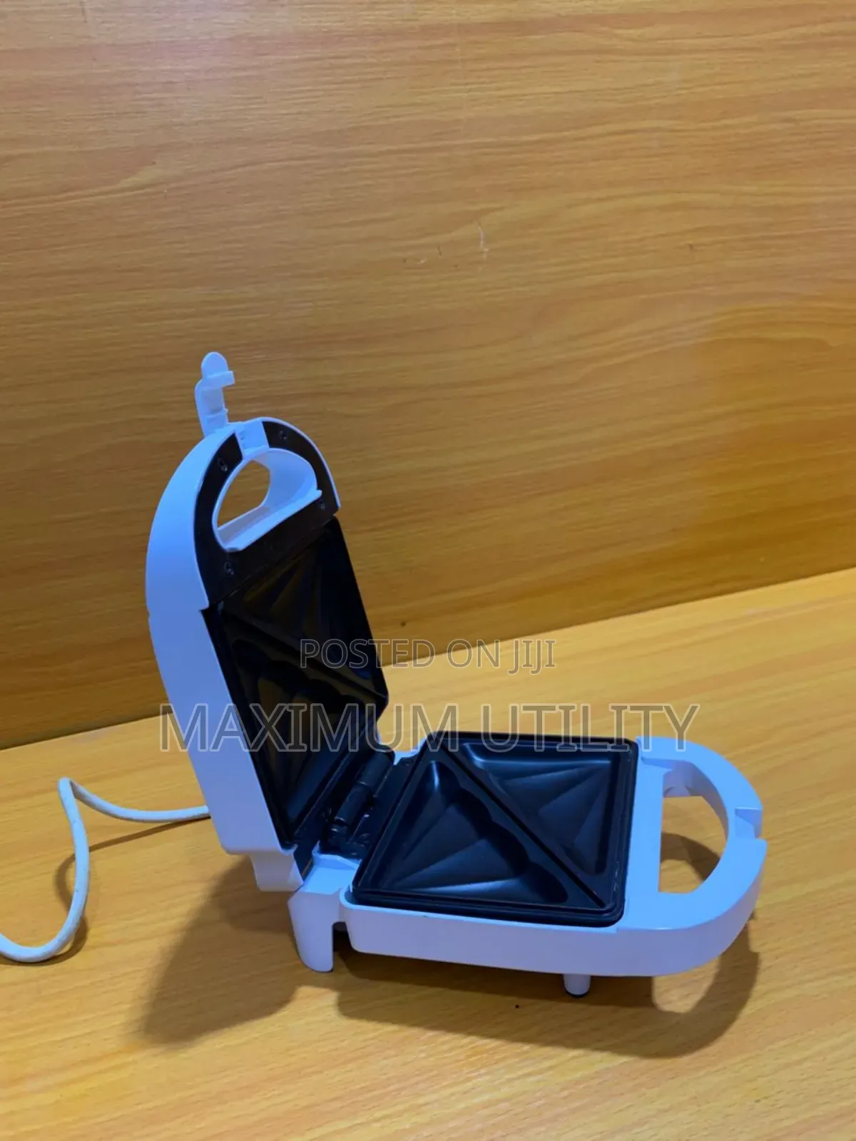Innoware Single Phase Sandwich Maker Bread Toasting