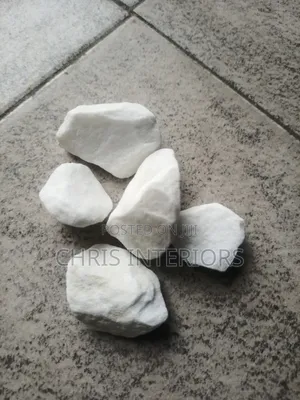 Stunning Stone White