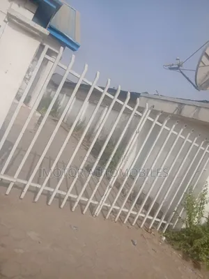Furnished 6bdrm Apartment in Jos for sale