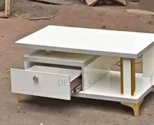 Center Table Offwhite