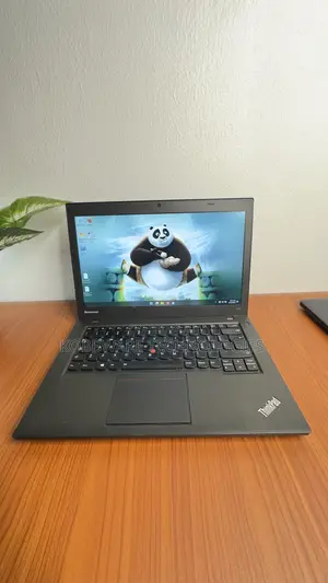 Laptop Lenovo ThinkPad T440 8GB Intel Core i5 SSD 250GB