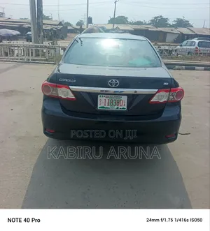 Toyota Corolla 2012 Blue