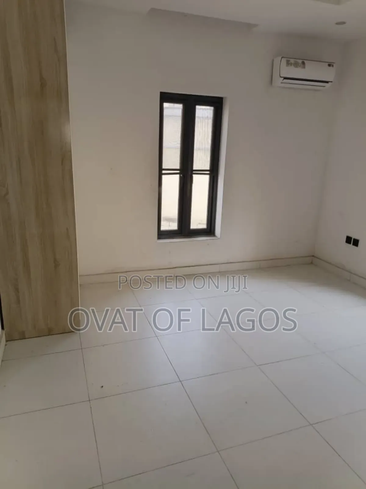 5bdrm Duplex in Chevron for rent