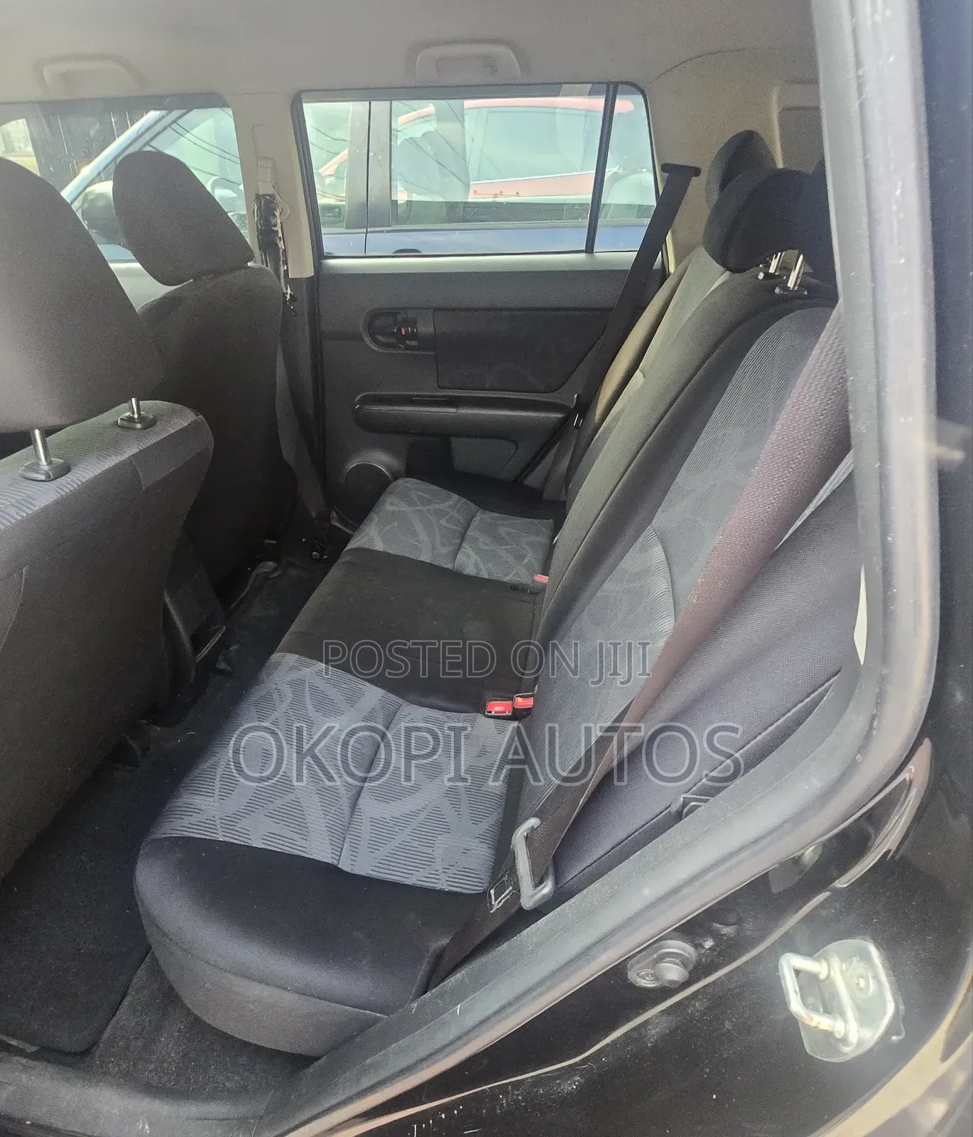 Scion xB Base 2012 Black