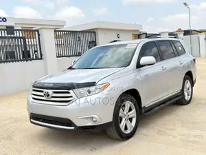 Toyota Highlander 2008 Silver